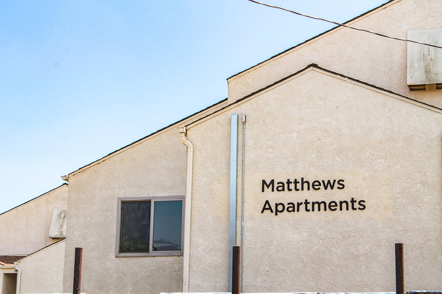 300--UCSD-Mathews-Apartment