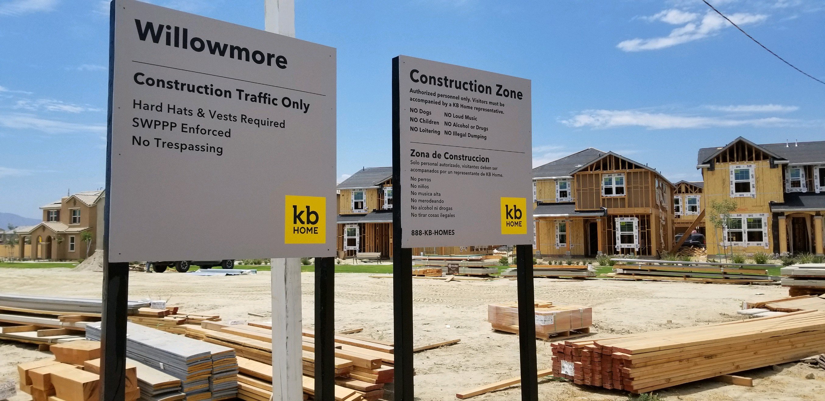 400 - KB Home - Construction Signage