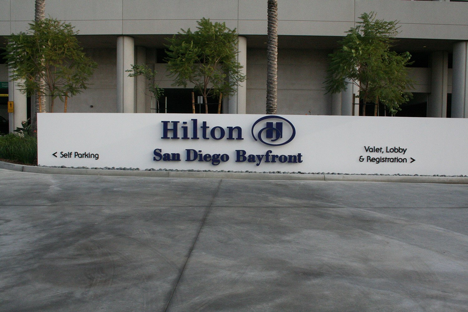 AS_Hilton-Parking-Signs-2_12'08